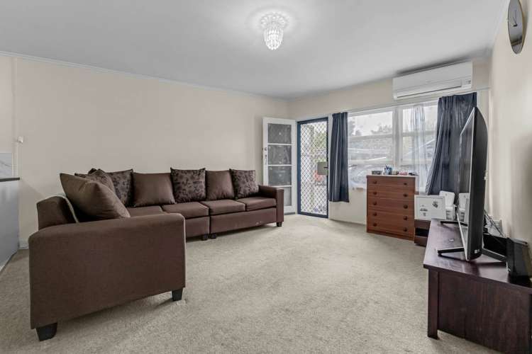 4/8 Overton Road Papatoetoe_8