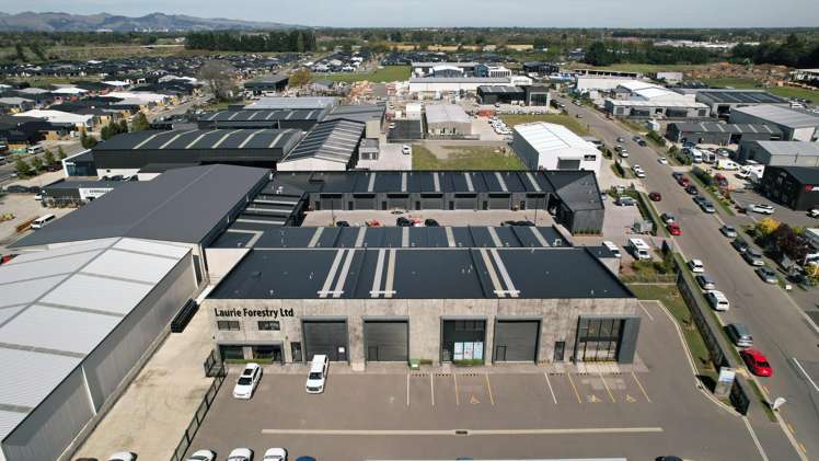 2/5 Seven Mile Drive Belfast_1