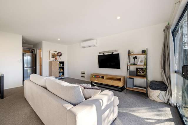 2/66 Clare Road Saint Albans_3