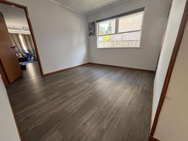 84 Glendene Avenue Glendene_4
