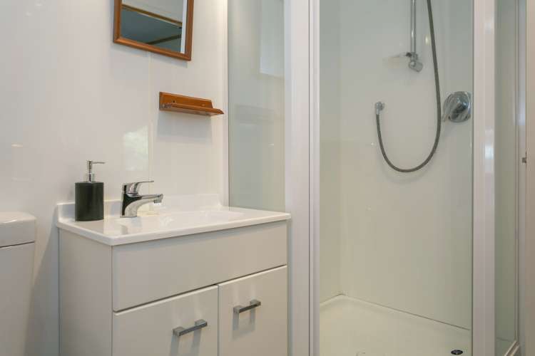 12 Green Place Richmond Heights_21