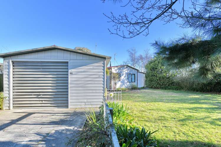 148 Kings Road Leithfield_1