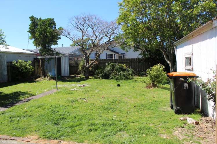 9 Kowhai Street Levin_11