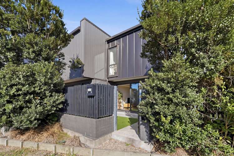 642B Massey Road Mangere_18