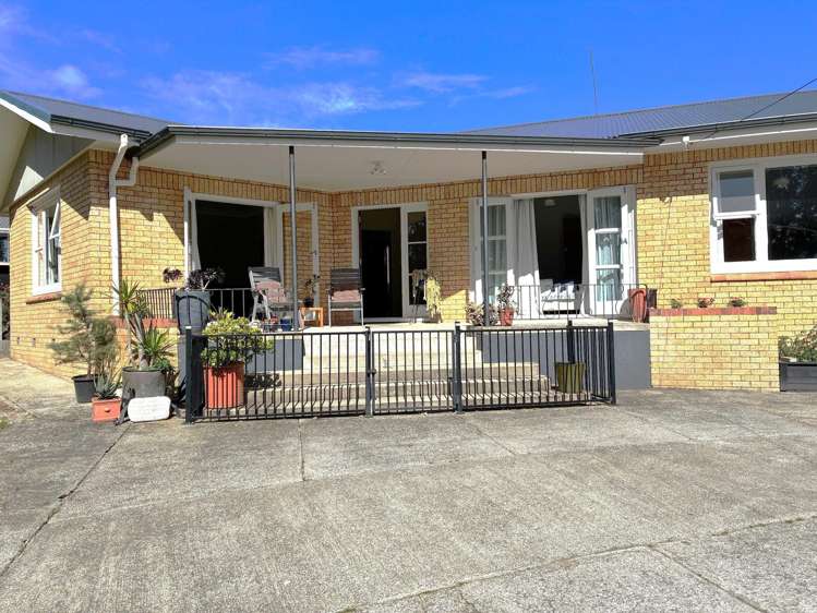 4 Lockhart Place Ngarimu Bay_1