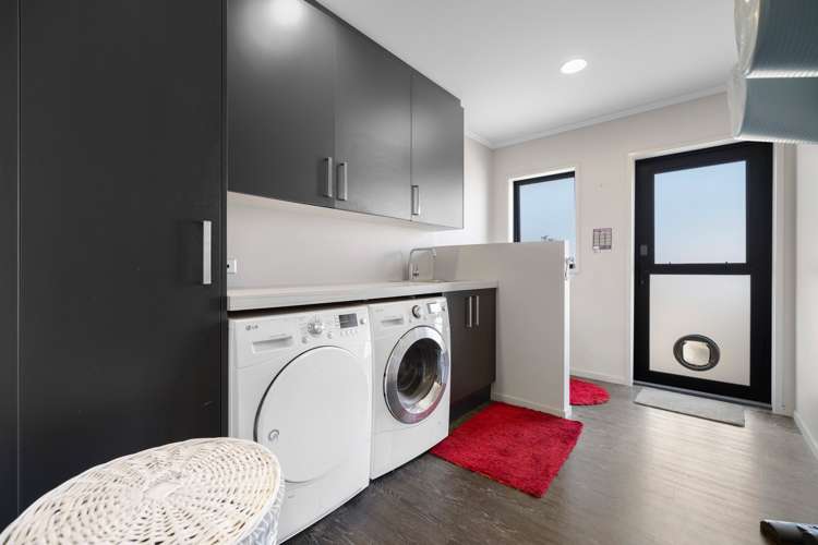 20 Church Road Luggate_18