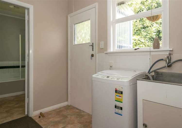 3b Poynter Street Blenheim Central_10