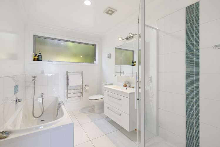 3 Satchell Way Kaiwharawhara_19