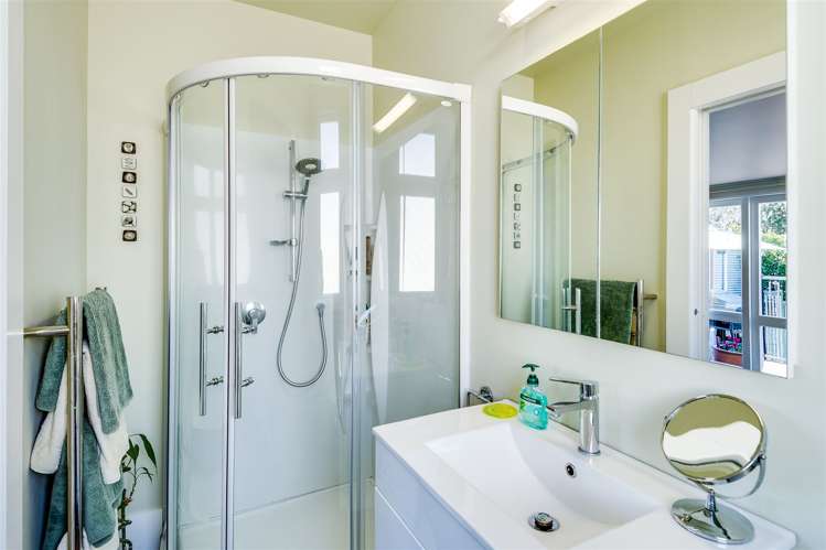 120 Vigor Brown Street Napier South_11