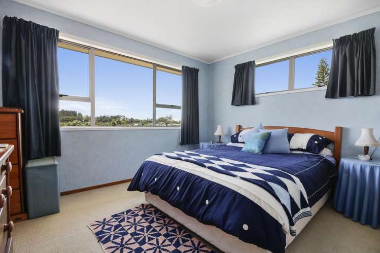 18 Roick Parade Glen Eden_13