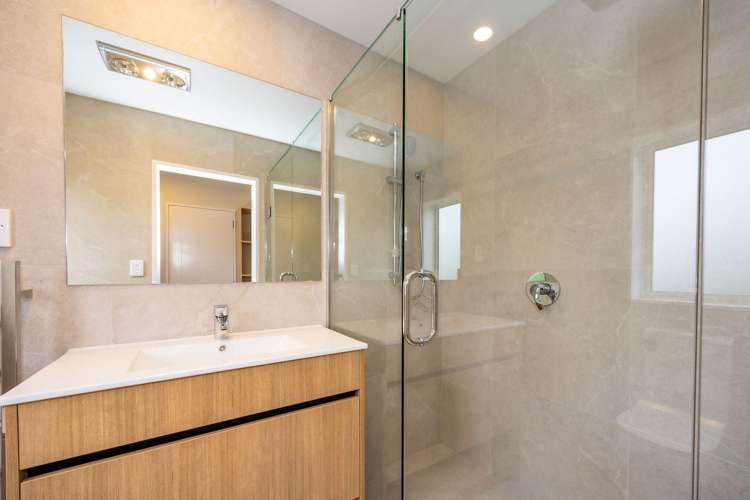 34 Hellyers Street Birkdale_15