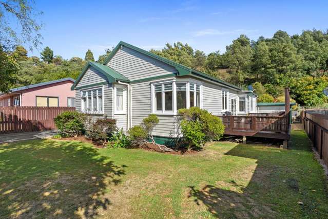 Vibrant Living on Vanguard!