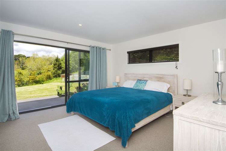 10 Orakei Place Welcome Bay_14