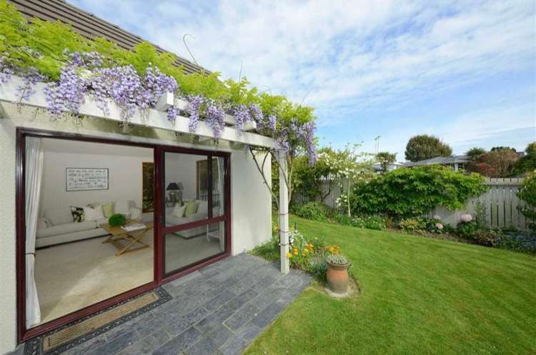 8 Braco Place Burnside_18