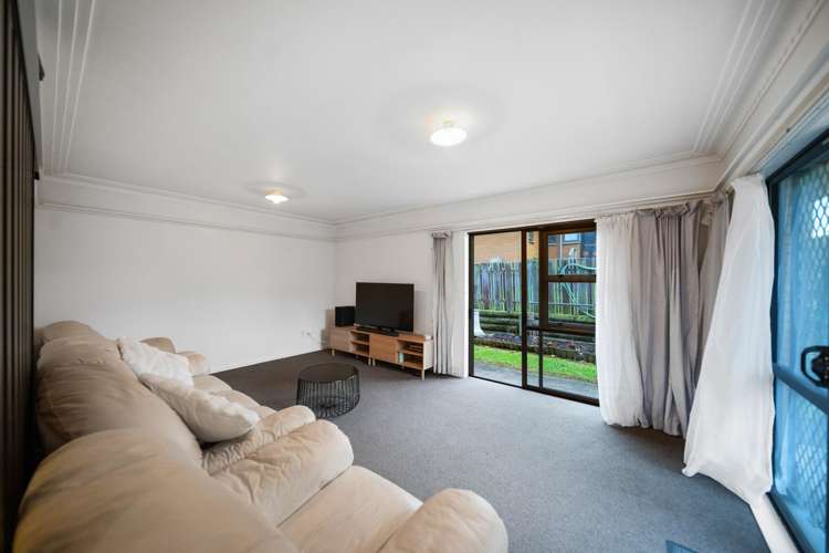 2/33 Gills Avenue Papakura_2