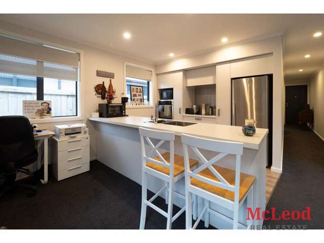 B/351 Burnett Street Ashburton_4