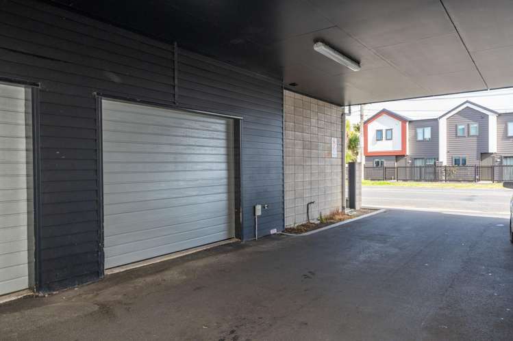 4/100 Knighton Road Hillcrest_10