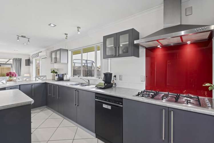 22 Paget Drive Woodend_10