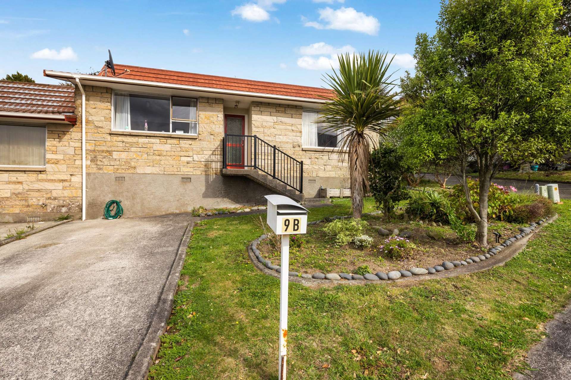 2/9 Te Kiteroa Grove Churton Park_0