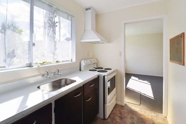 16A Beryl Grove 11301_1