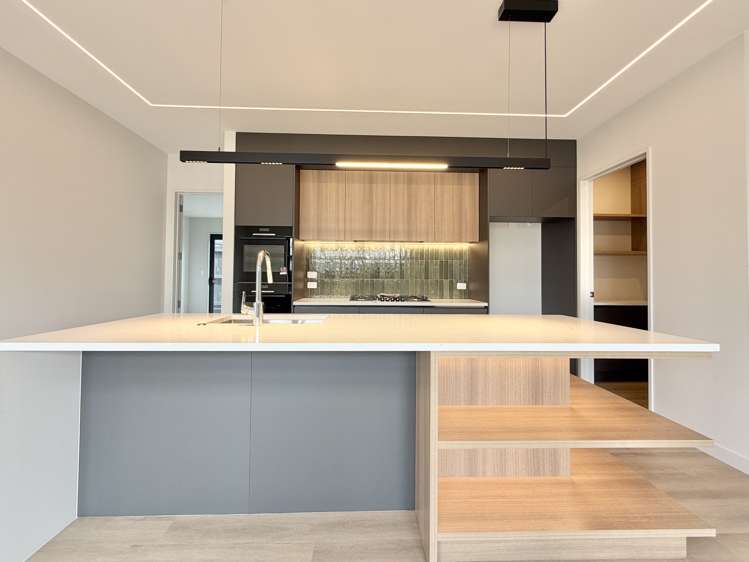 3 Tukutata Crescent_3