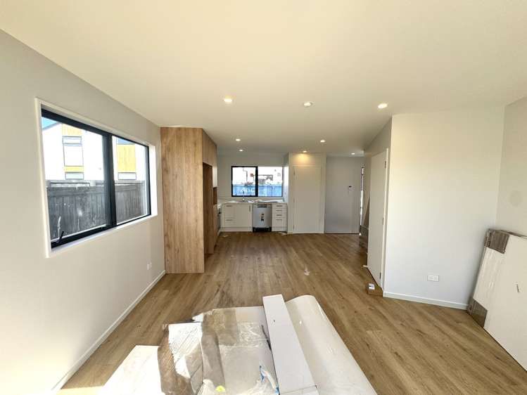 6/23 Proctor Street_3