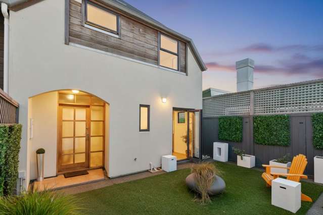 2D Hatton Street, Karori