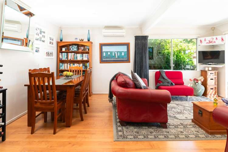 2/198 Cecil Road Wilton_6