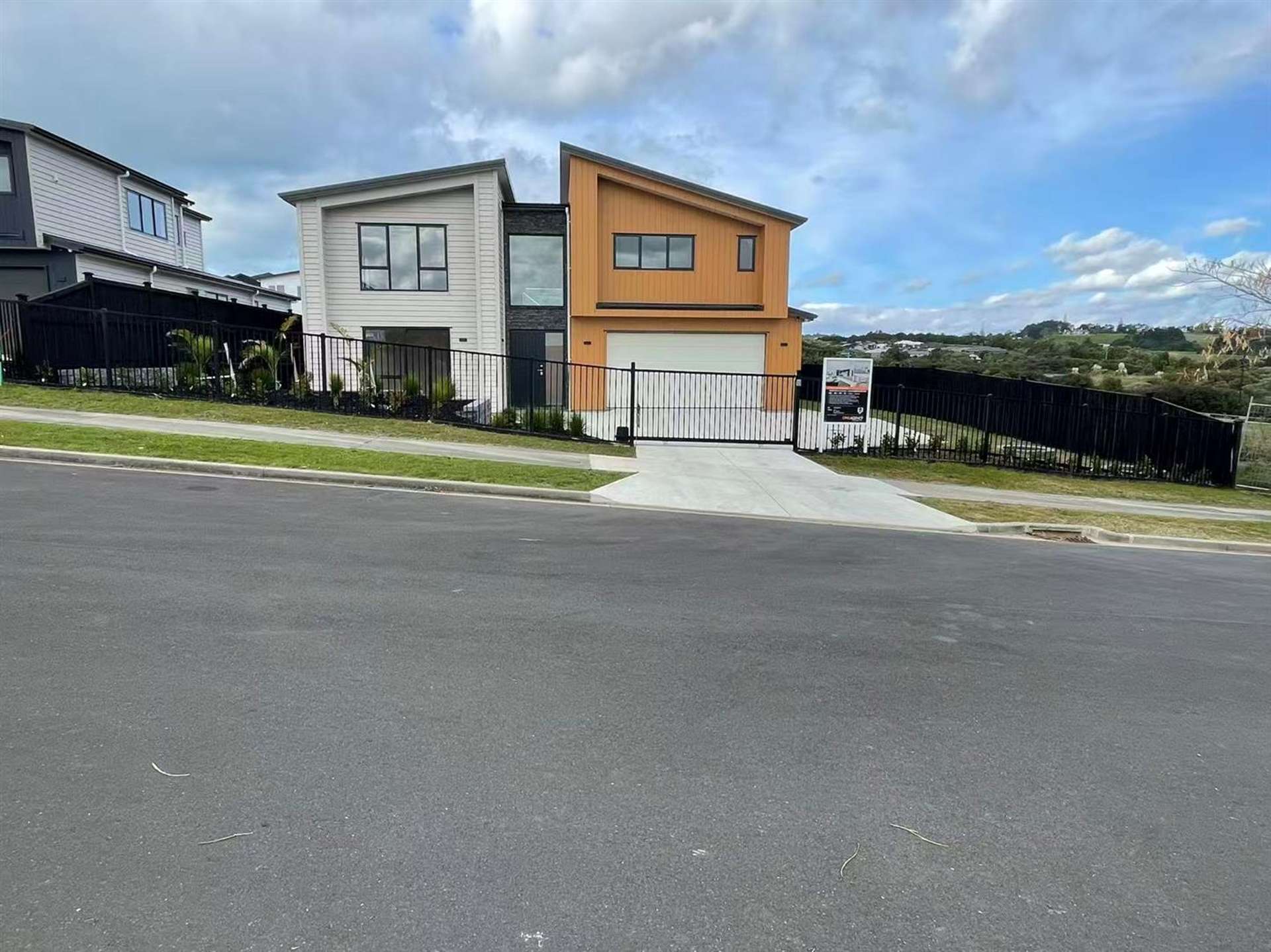 4 Hutukawa Drive Beachlands_0