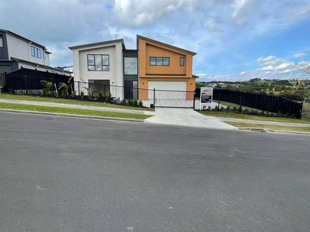 Exquisite Beachlands Estate — 415m² of Modern Luxury Living
