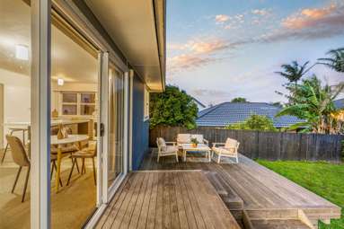 2/111 Hobsonville Road_3