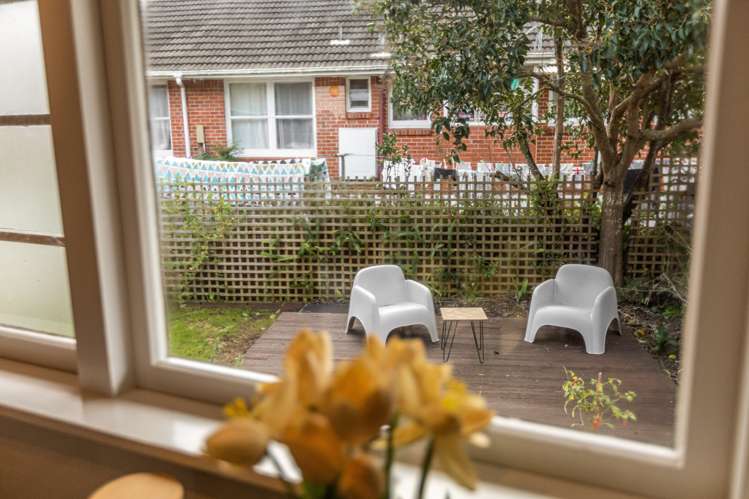 3/236 Lake Road Hauraki_5