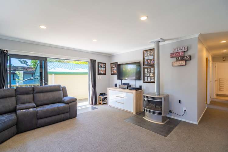 76b Seddon Street Waikanae_25