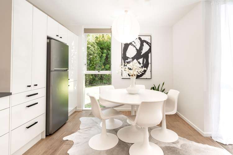 141k Churton Drive Churton Park_9