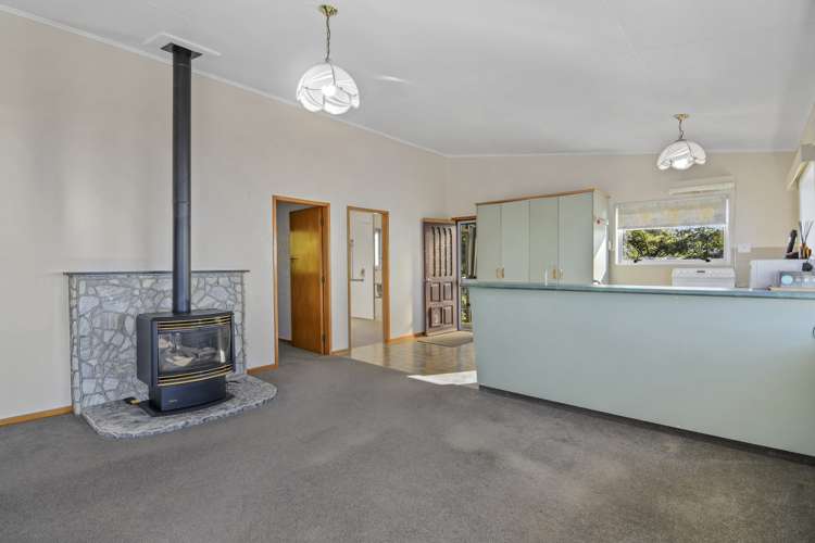 14 Parapara Esplanade Parapara_7