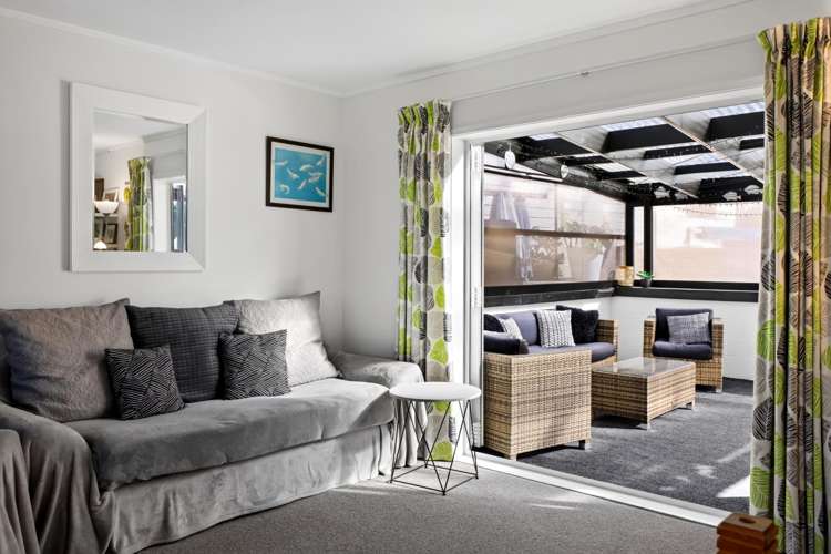 66 Fishermans Drive Coastlands_15