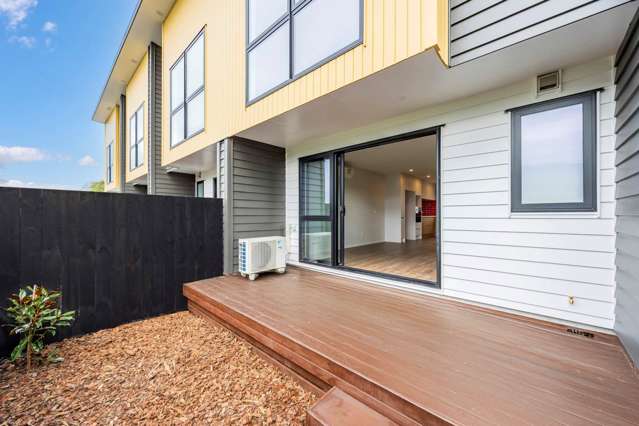 3 Bedrooms, Developer’s Special!