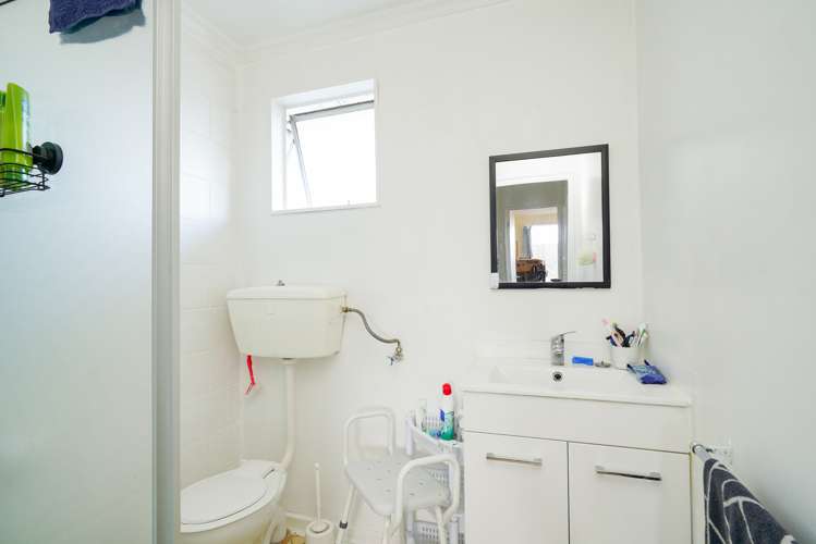 1/214 Crinan Street Appleby_9