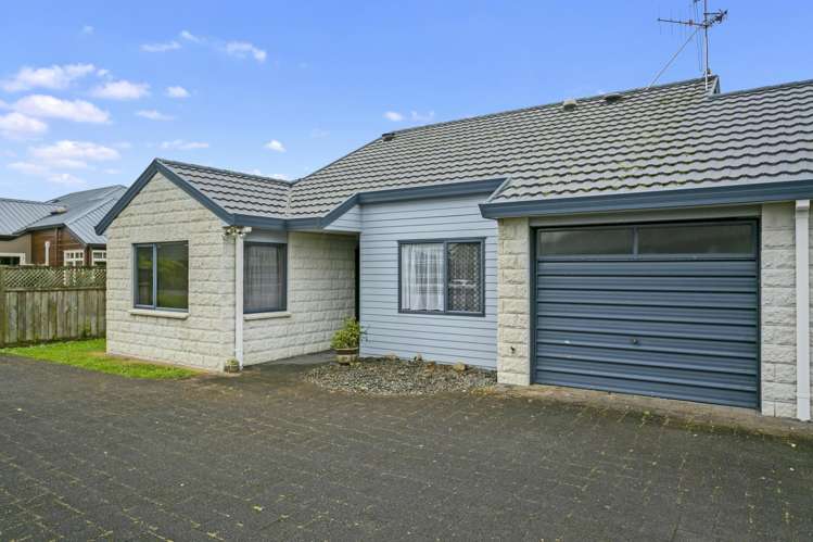 16 Cedar Crescent Matamata_1