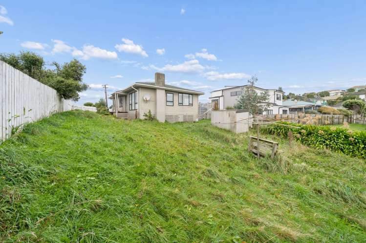 3 Matatiro Street Tītahi Bay_18
