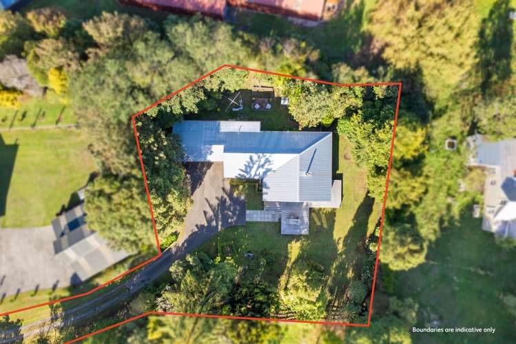 7 Pickwick Road Otamatea_24