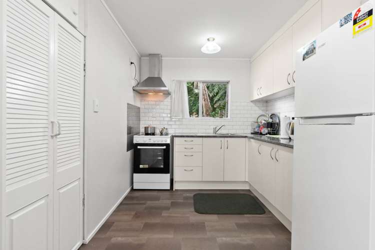 1/20 Challen Close Conifer Grove_7
