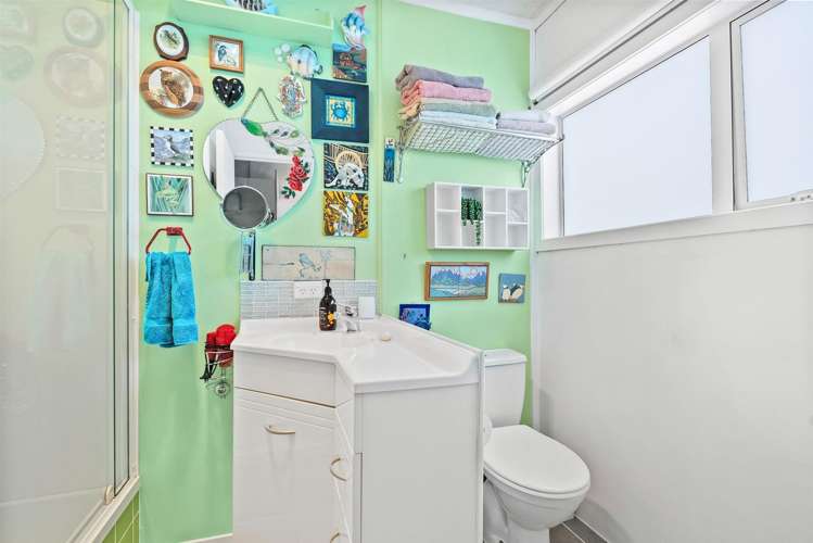 12 Selwyn Avenue Avenues_6