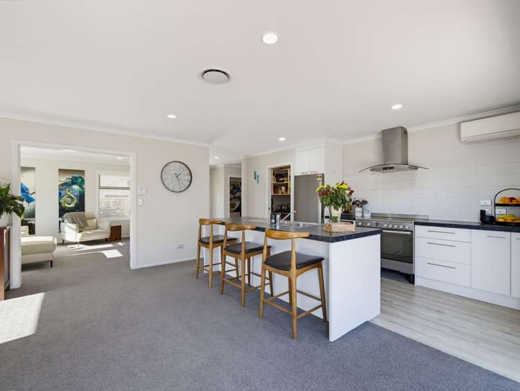 48 Alpers Ridge Leamington_7