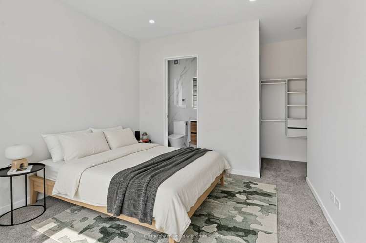 34 Furlough Road Papakura_15