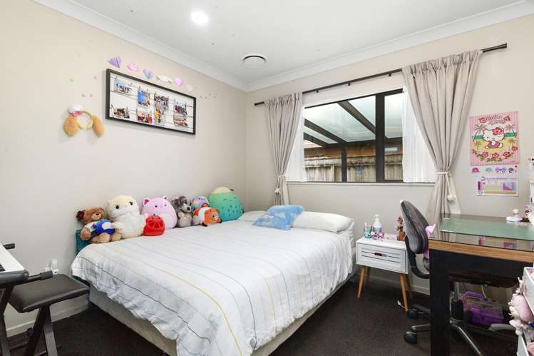 23 Sun Valley Grove Wainuiomata_9