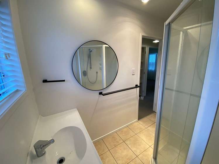 2/57 Margan Avenue New Lynn_6