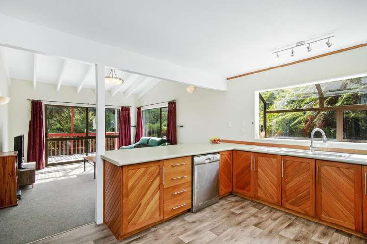 23f Kennedy Grove Stokes Valley_7