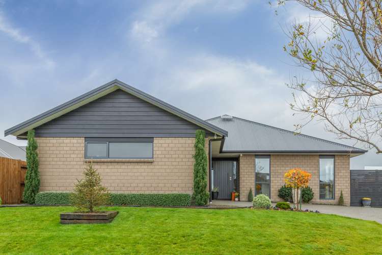 5 Saint Heliers Grove Fitzherbert_18