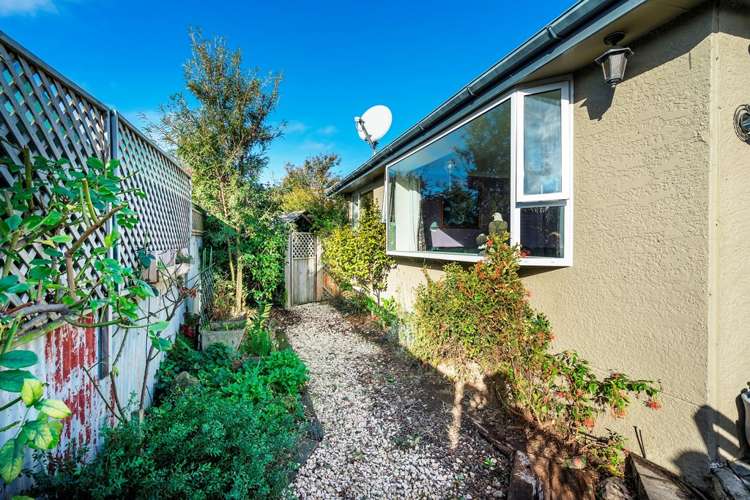 71b Mackworth Street Woolston_11